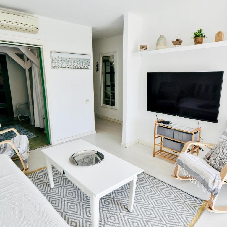 Casa Vivienne Perfectly Located Apartment With Roof Terrace In Puerto De Mogan Beach & Marina Gran Canaria - Apartamento de 2 dormitorios - 4