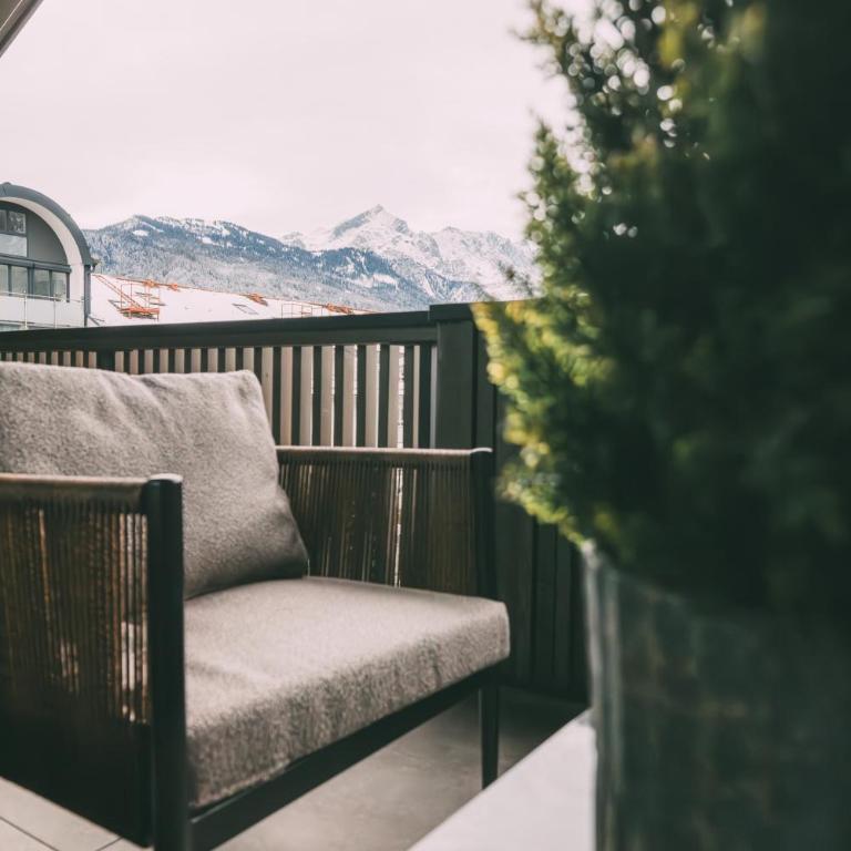 LIVALPIN Chalet - with private Sauna & Whirlpool - Three-Bedroom Chalet with Sauna, Whirlpool and Mountain View - 27