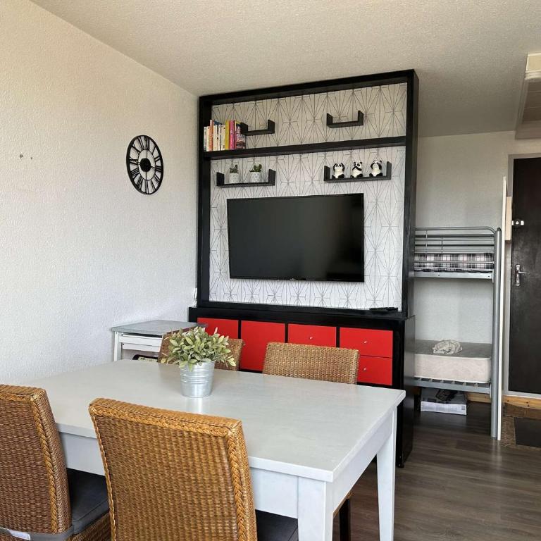 SP520-G007 Appartement 2 pièces SAINT PIERRE LA MER - One-Bedroom Apartment - 3
