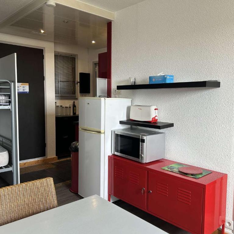 SP520-G007 Appartement 2 pièces SAINT PIERRE LA MER - One-Bedroom Apartment - 4