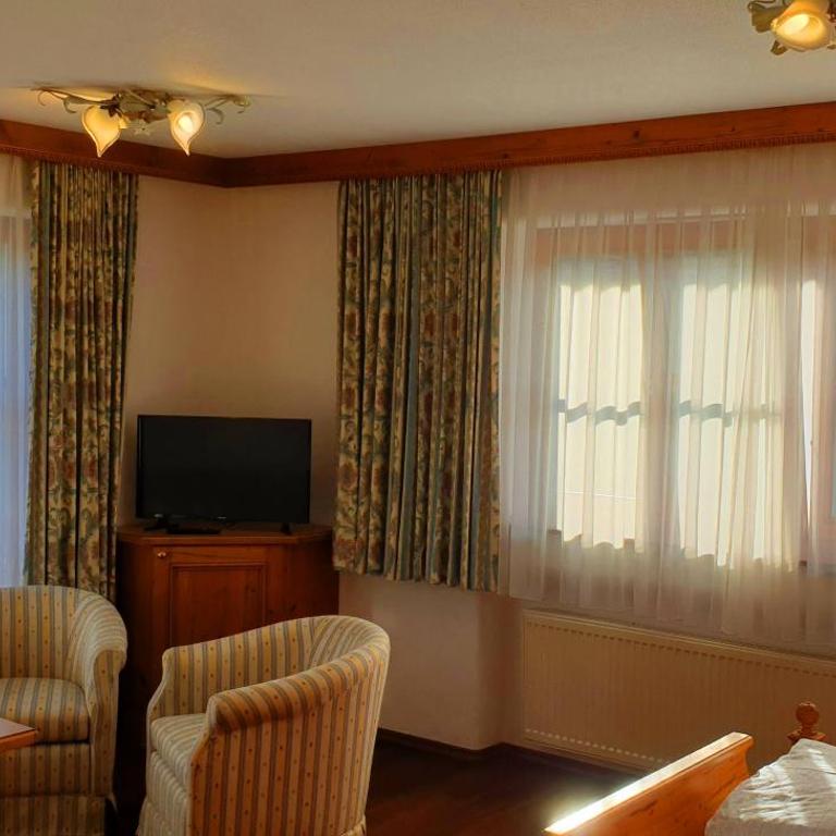 Alpenotel Rosenhof Ruhpolding, Wellness, Chiemgau Karte, Travelingo Bonus Programm - Doppelzimmer mit Bergblick - 4