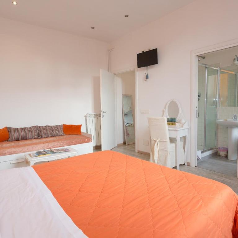 Colosseo Apartments and Rooms - Rome City Centre - Camera Quadrupla Luxury - Via San Giovanni in Laterano 85 - 6