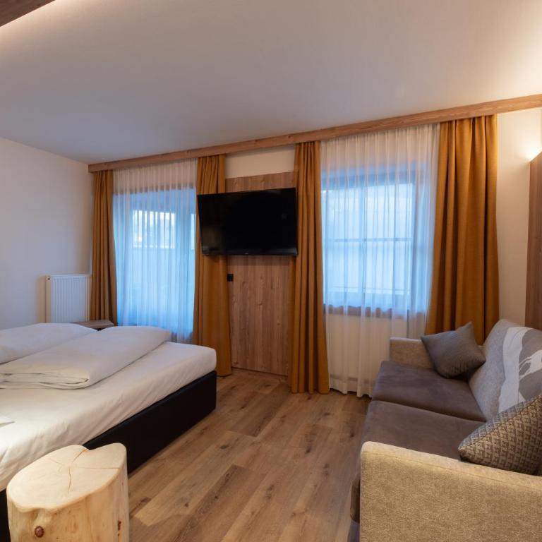 Hotel Mondschein - Wohnsuite Superior - 4