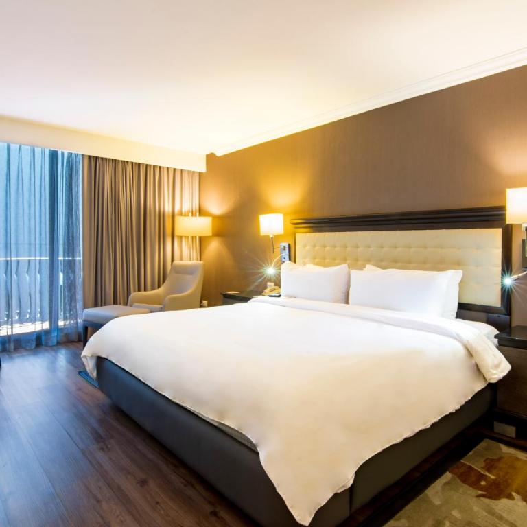 Hotel Lucerna Tijuana - Executive King Room - 1