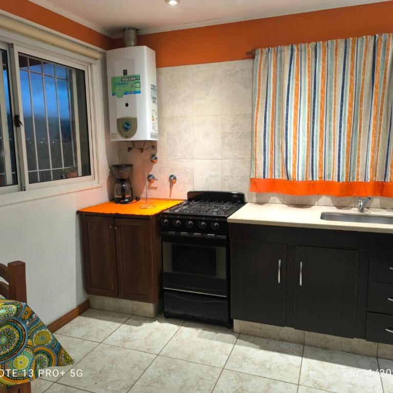 Casa de huéspedes con pileta. - Casa con 1 dormitorio - 13