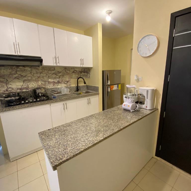 Vista Alegre, Urbanización Bicentenario - Two-Bedroom House - 4