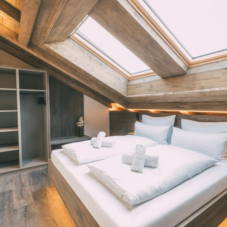 LIVALPIN Residence - with private Sauna & Whirlpool - Three-Bedroom Chalet with Sauna, Whirlpool and Mountain View - 17