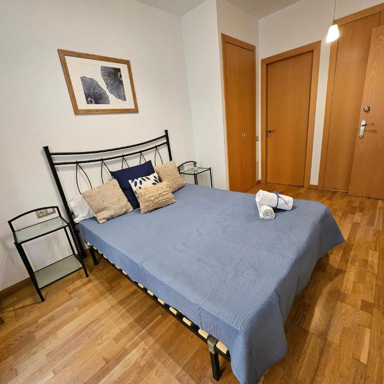 Near Ramblas flat with 3 Room, 2 full Bathrooms-Min 32 days - Apartamento de 3 dormitorios - 21