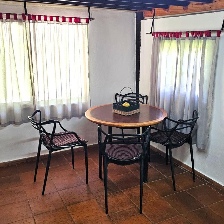 Casa con PILETA al borde del RIO - Casa de 2 dormitorios - 27