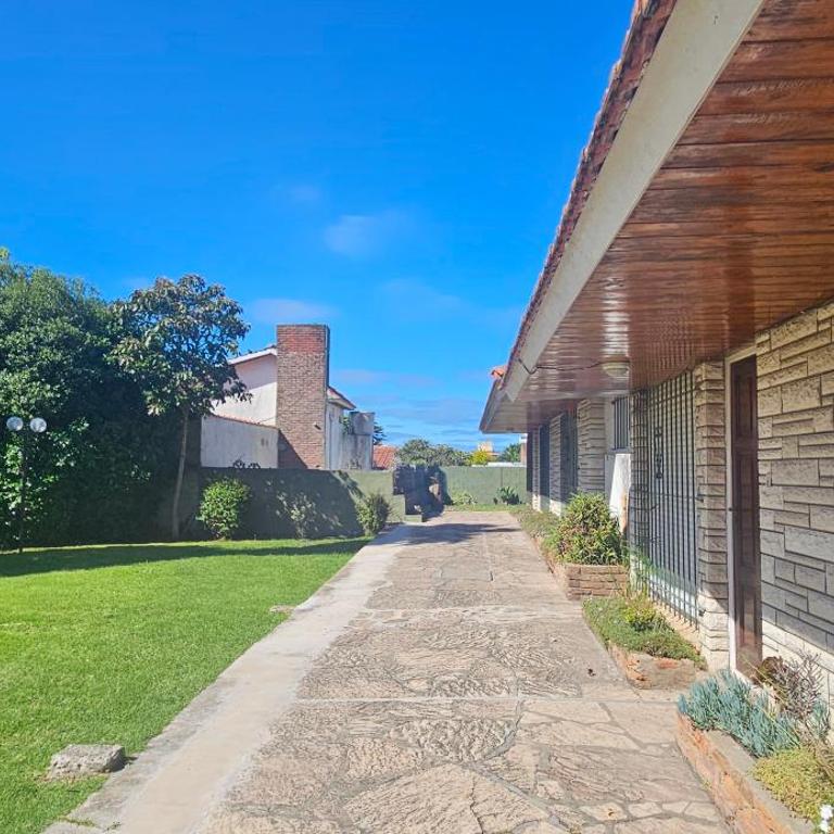 Casa en Punta Mogotes - Two-Bedroom House - 3