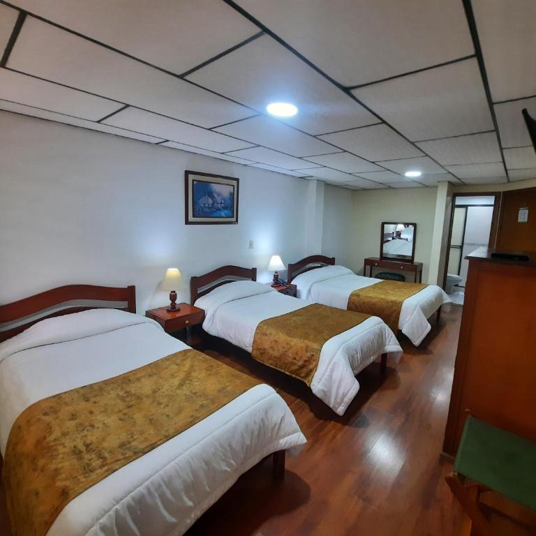 Hotel El Lago - Habitación Cuádruple Estándar - 3