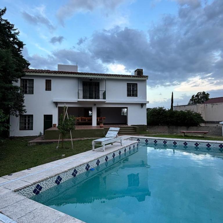 Gran casa en Villa Del Lago - Vacation Home - 5