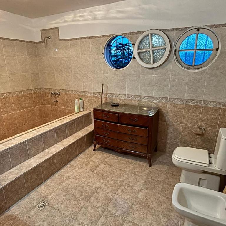 Gran casa en Villa Del Lago - Casa - 19