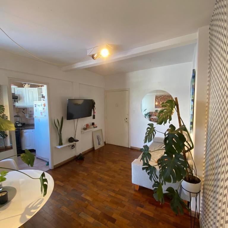 Elegante con amplio balcon terraza, en la mejor zona de recoleta - Apartamento de 1 dormitorio - 3