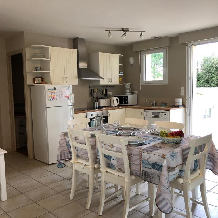 Maison spacieuse à 100m de la plage, 6 pers. - FR-1-323-557 - Vacation Home - 15
