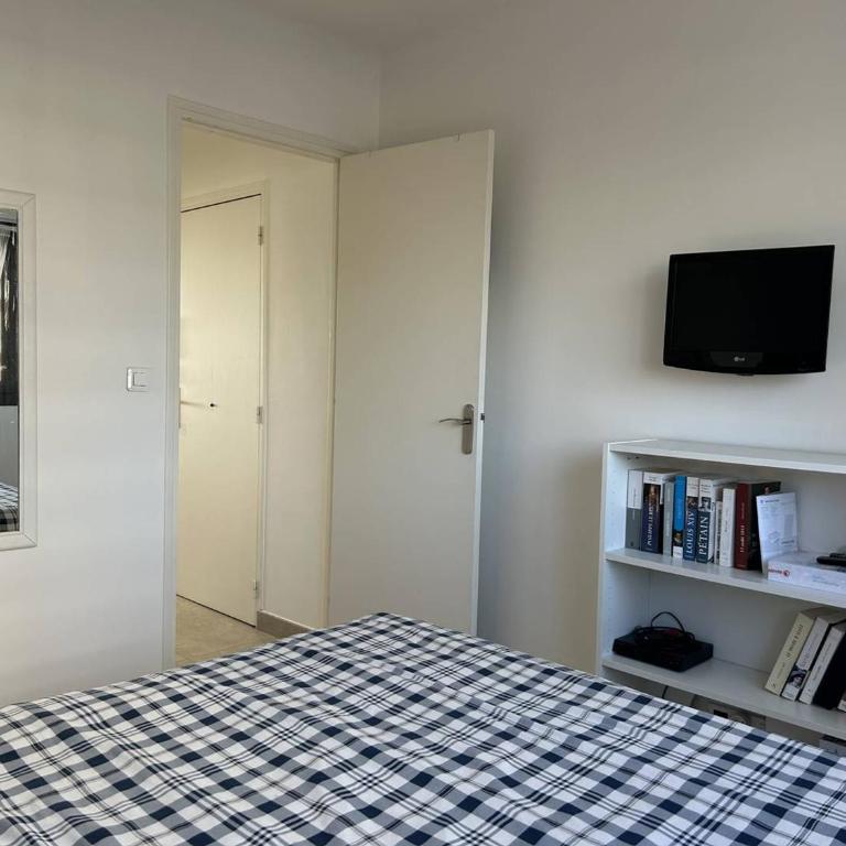 Appartement rénové avec garage et climatisation au Lavandou - FR-1-251-850 - Apartamento - 10