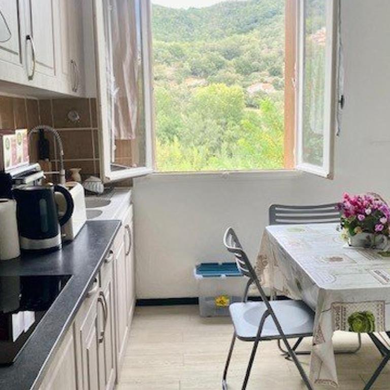 Appartement lumineux avec WIFI - 4 pers. - Two-Bedroom Apartment - 2