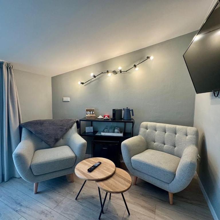 Villa Jasmine - Suite con Balcone - 13