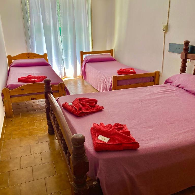 HOTEL Cerdeña NUEVA FIRMA 2026 - Habitación Cuádruple Clásica - 1