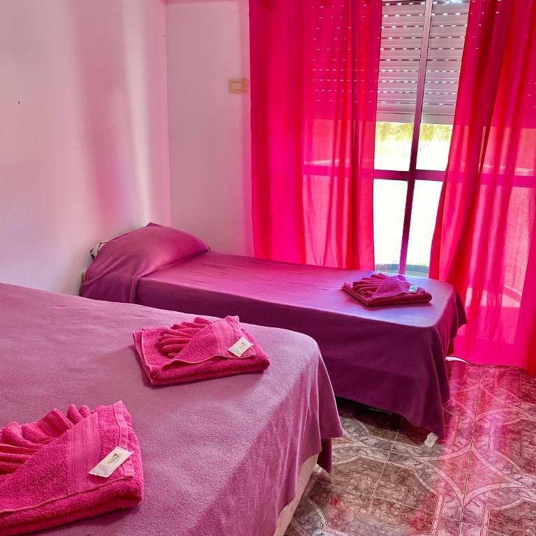 HOTEL Cerdeña NUEVA FIRMA 2026 - Habitación Triple Clásica - 1