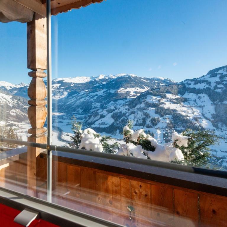 Chalet in Mayrhofen near Ski Slopes - Ferienhaus mit 6 Schlafzimmern - 37