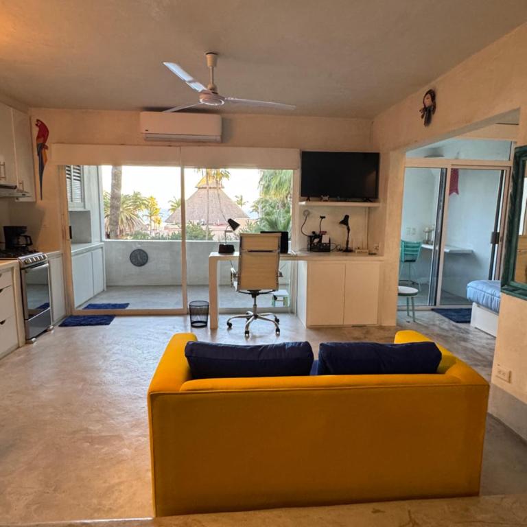 Beach front beautiful one bedroom Condo - Apartment with Balcony - 1