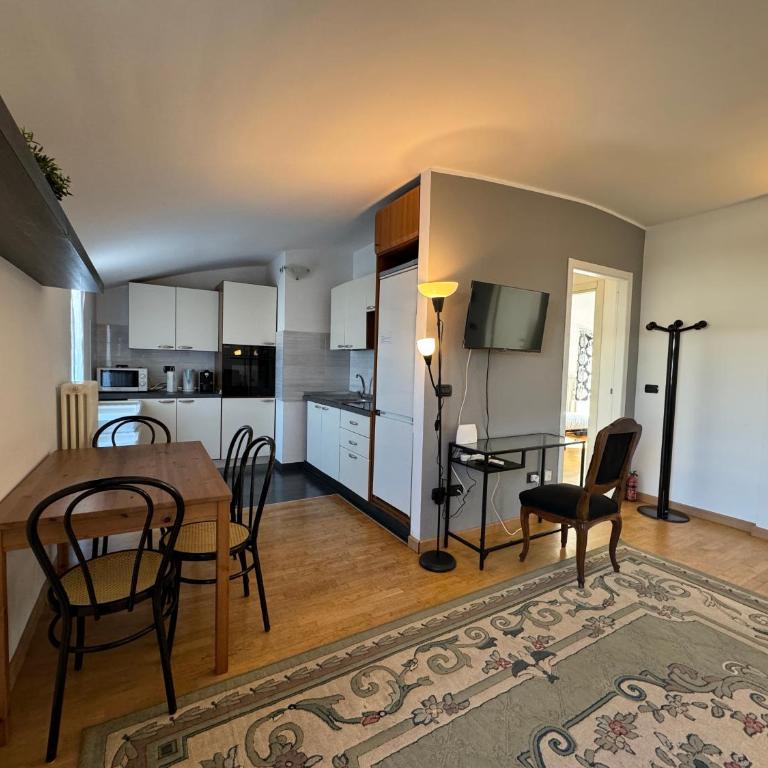 Milano - Attico con Doppia Terrazza - Appartamento con 2 Camere da Letto - 8