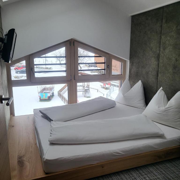 Feriendorf Ponyhof - Junior Suite mit Sauna - 1