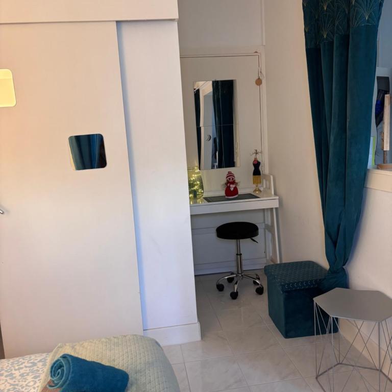 LE CORS’HALLES - Appartement 1 Chambre - 17