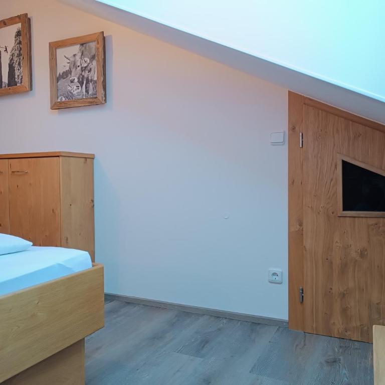 2-Raum FeWo Gipfelstürmer - Hallenbad & Sauna - Apartment mit 1 Schlafzimmer - 2