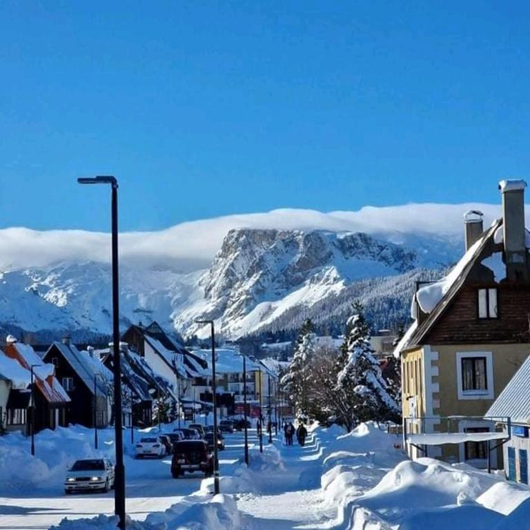 Zabljak Dela Ma - Two-Bedroom Apartment with Terrace - 1