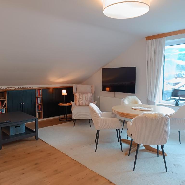 2-Raum FeWo Alina - Hallenbad & Sauna - Apartment mit 1 Schlafzimmer - 2