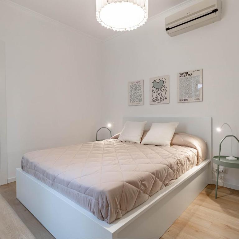 H11 CASA GIULIETTA Sanremo - Two-Bedroom Apartment with Balcony - 9
