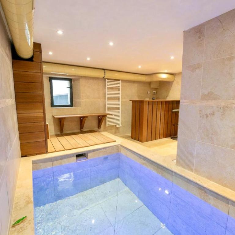 Maison de montagne avec piscine chauffée - Villa 2 Chambres - 36
