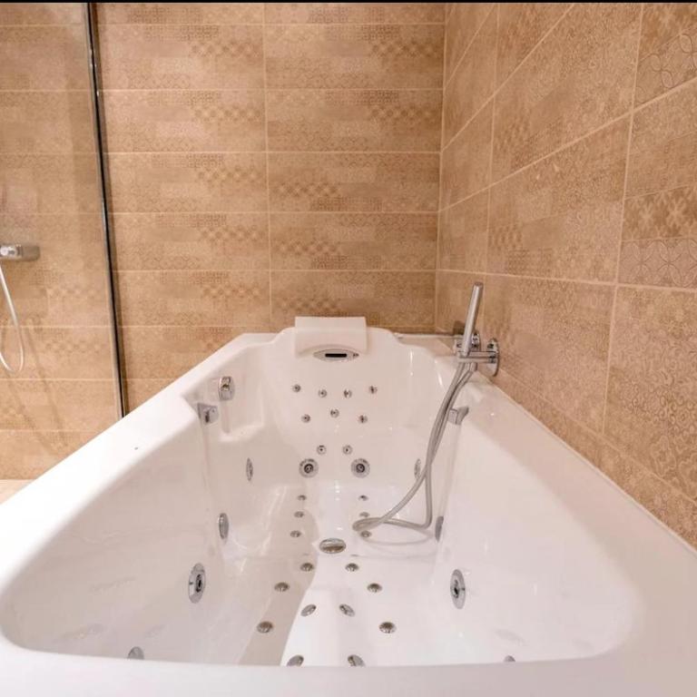 Maison de montagne avec piscine chauffée - Villa 2 Chambres - 23