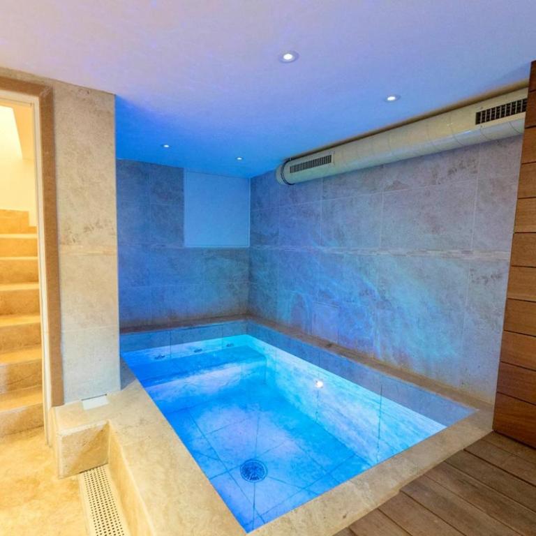Maison de montagne avec piscine chauffée - Villa 2 Chambres - 34