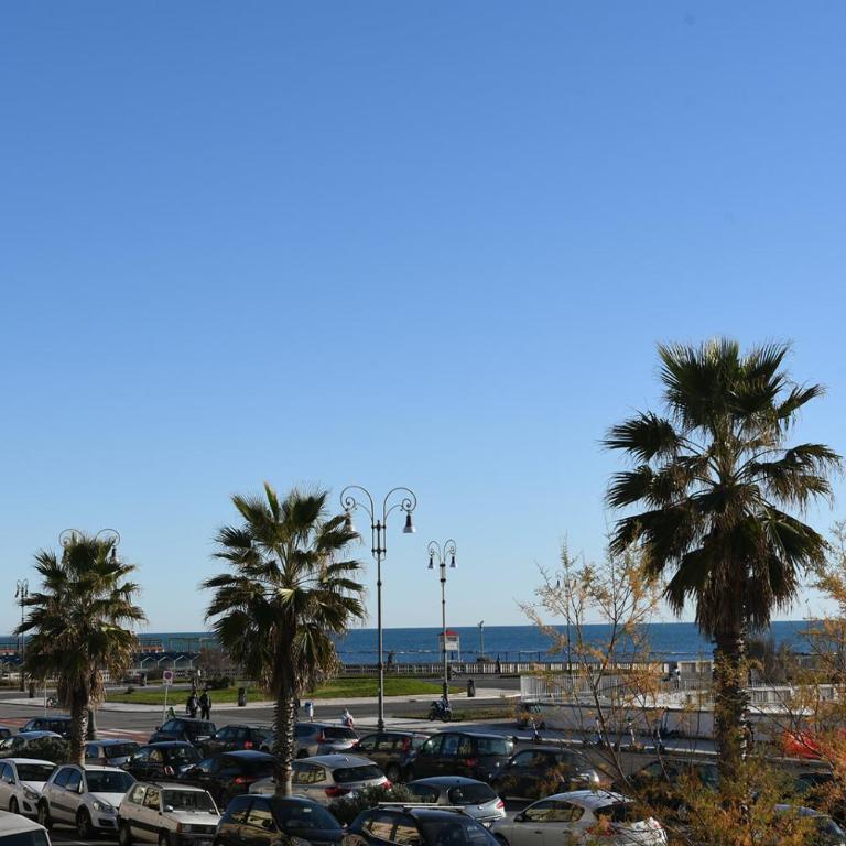 House Rome front sea - Appartamento con 2 Camere da Letto - 68