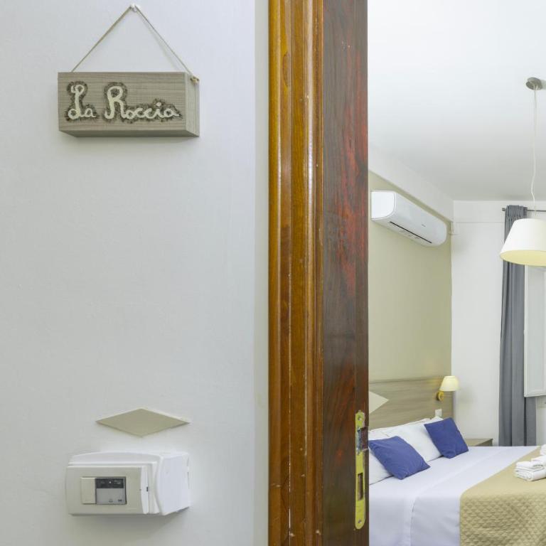 Kaliè Rooms Guest House - Standard Single Room with Shared Bathroom - 23