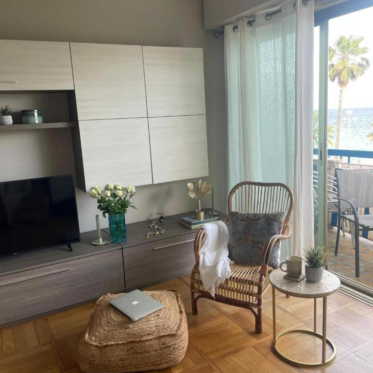 Nice Promenade des Anglais Your Seafront Flat - Studio - Vue sur Mer - 14