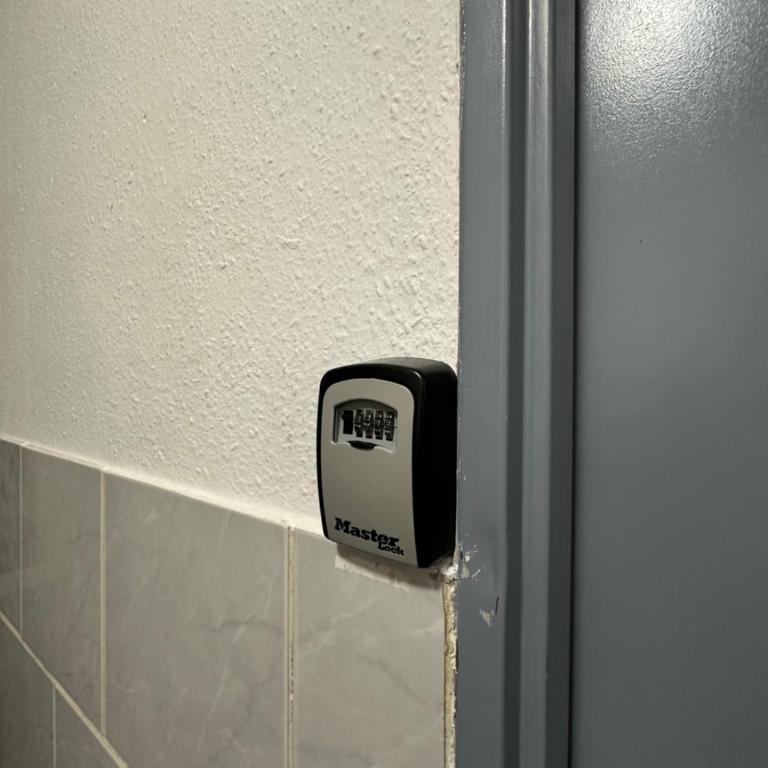 Le 12 - Joli F2 neuf, Mulhouse centre - stationnement gratuit - Apartamento de 1 dormitorio - 27