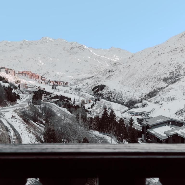 Alpeen Hotel - Chambre Quadruple - Vue sur Montagnes - 9