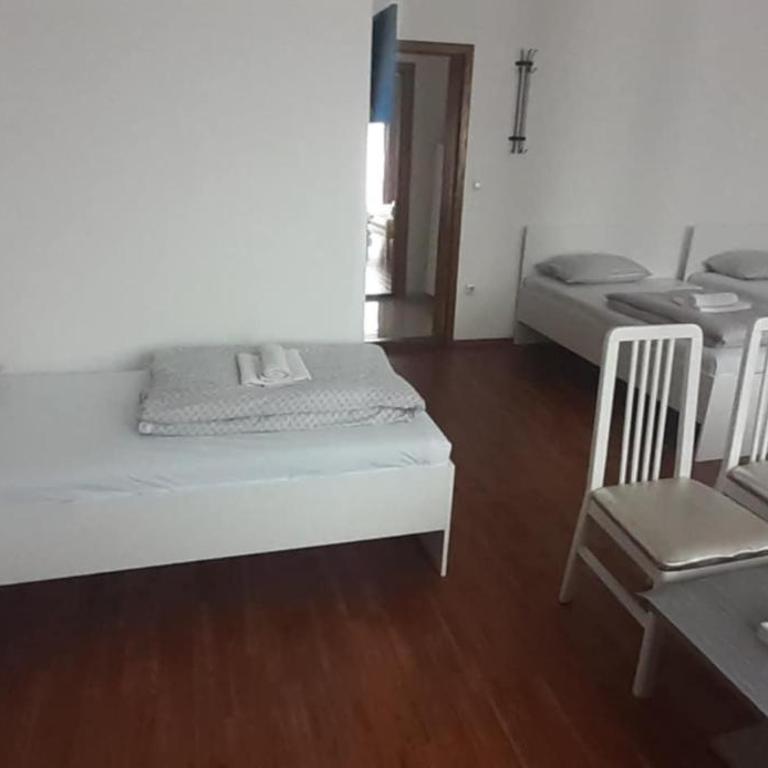 Prenoćište Stari Grad - Old Town - Porodična Soba sa Sopstvenim Kupatilom - 5