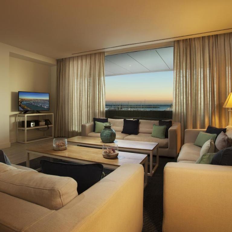 Suites Puerto Sherry - Apartamento Deluxe de 3 dormitorios - 14