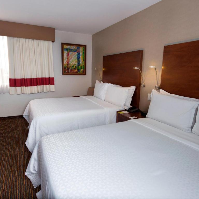 Four Points by Sheraton Queretaro Norte - Queen Room with Two Queen Beds - 1