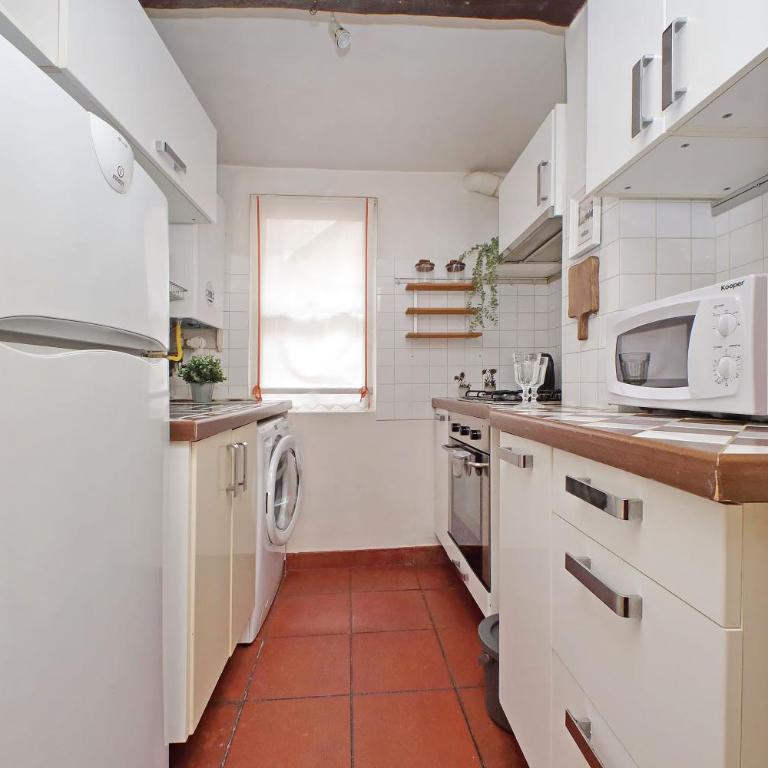 Cozy Apartment Rione Monti - Appartamento con 2 Camere da Letto - 11
