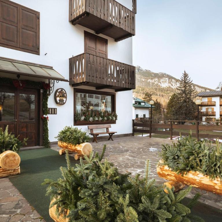 GuestHost - Cortina Central Stay with Parking - Appartamento con 1 Camera da Letto - 1
