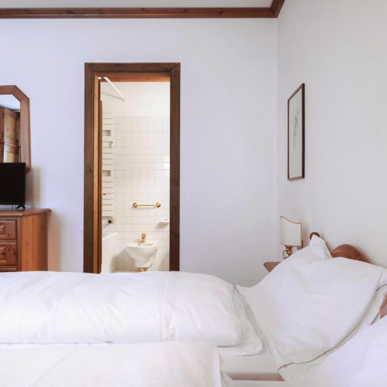 GuestHost - Cortina Central Stay with Parking - Appartamento con 1 Camera da Letto - 12