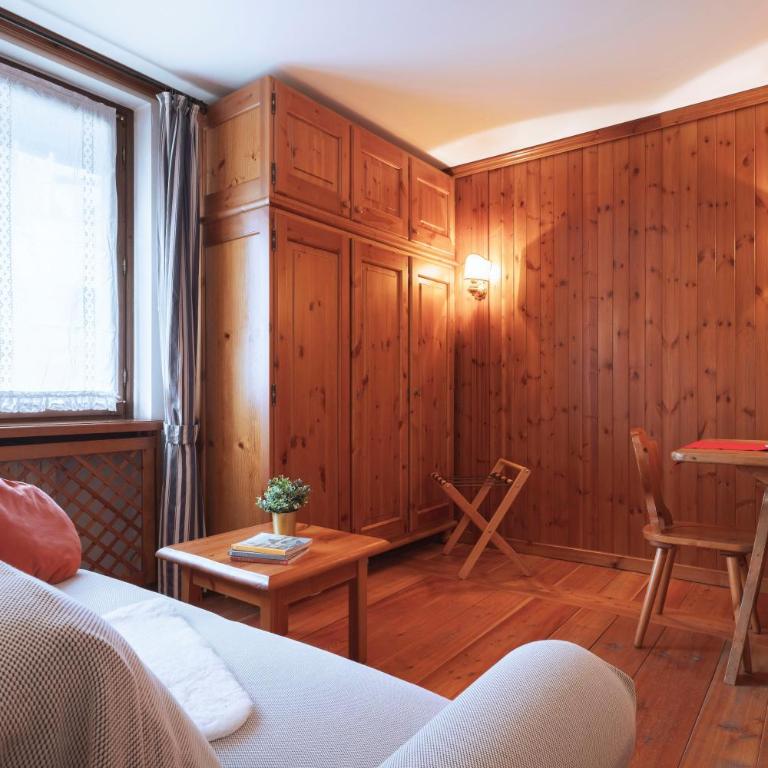 GuestHost - Cortina Central Stay with Parking - Appartamento con 1 Camera da Letto - 9