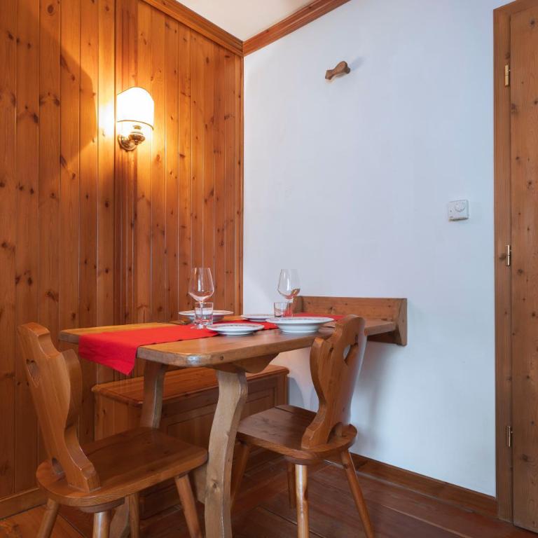 GuestHost - Cortina Central Stay with Parking - Appartamento con 1 Camera da Letto - 10