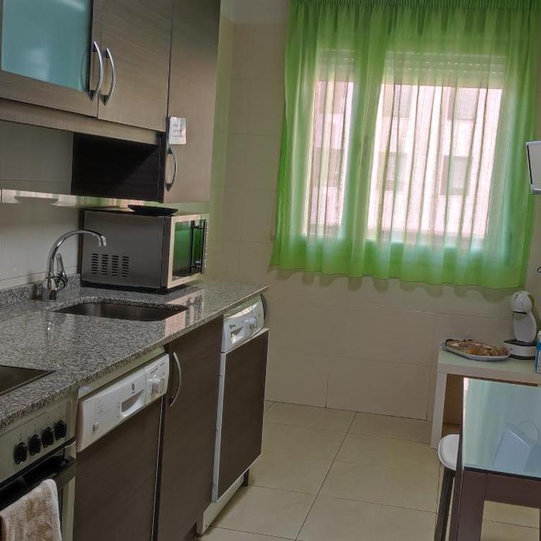 Apartamento Los Lirios Logroño - Apartamento de 2 dormitorios - 12